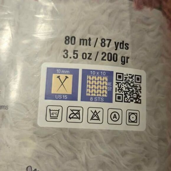 6 skeins Himalaya Kuzucuk Super Bulky Faux Fur Yarn 100% Polyester - Picture 4 of 5